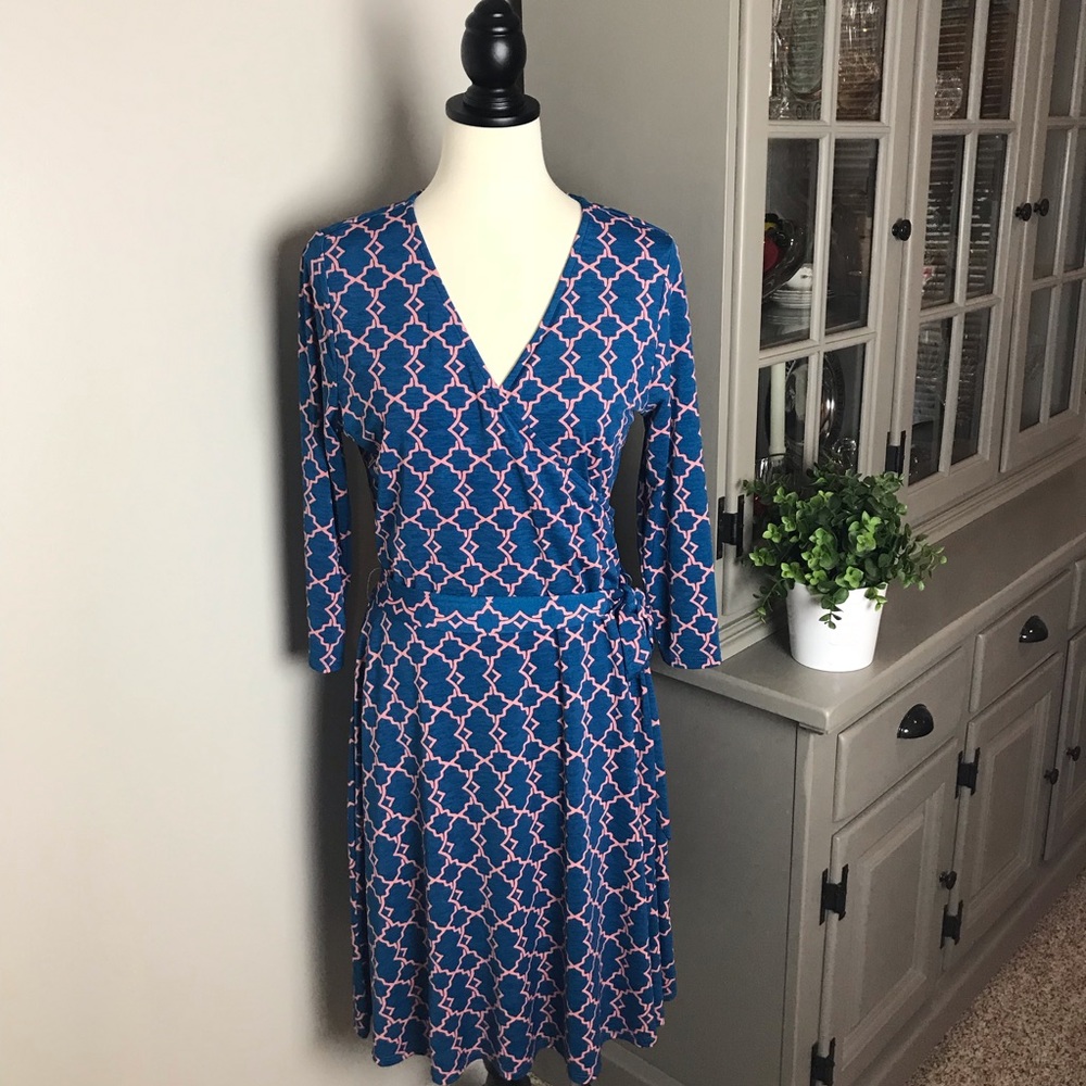 41 Hawthorn Faux Wrap Dress Size Large